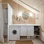 Semesterbostad Gorgeous In With Sauna
