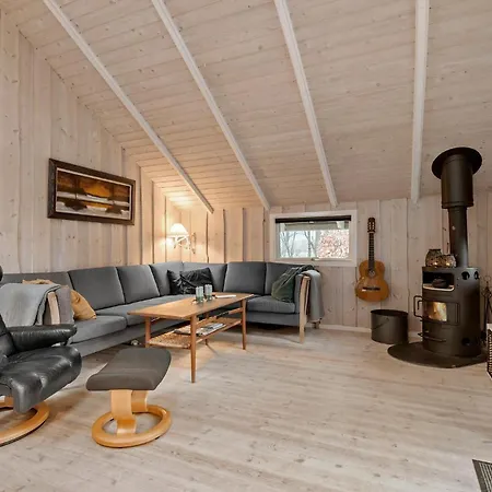 Ferienhaus Gorgeous In With Sauna Oksbøl